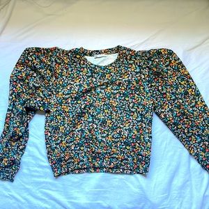 Zara floral sweater. Balloon shoulders